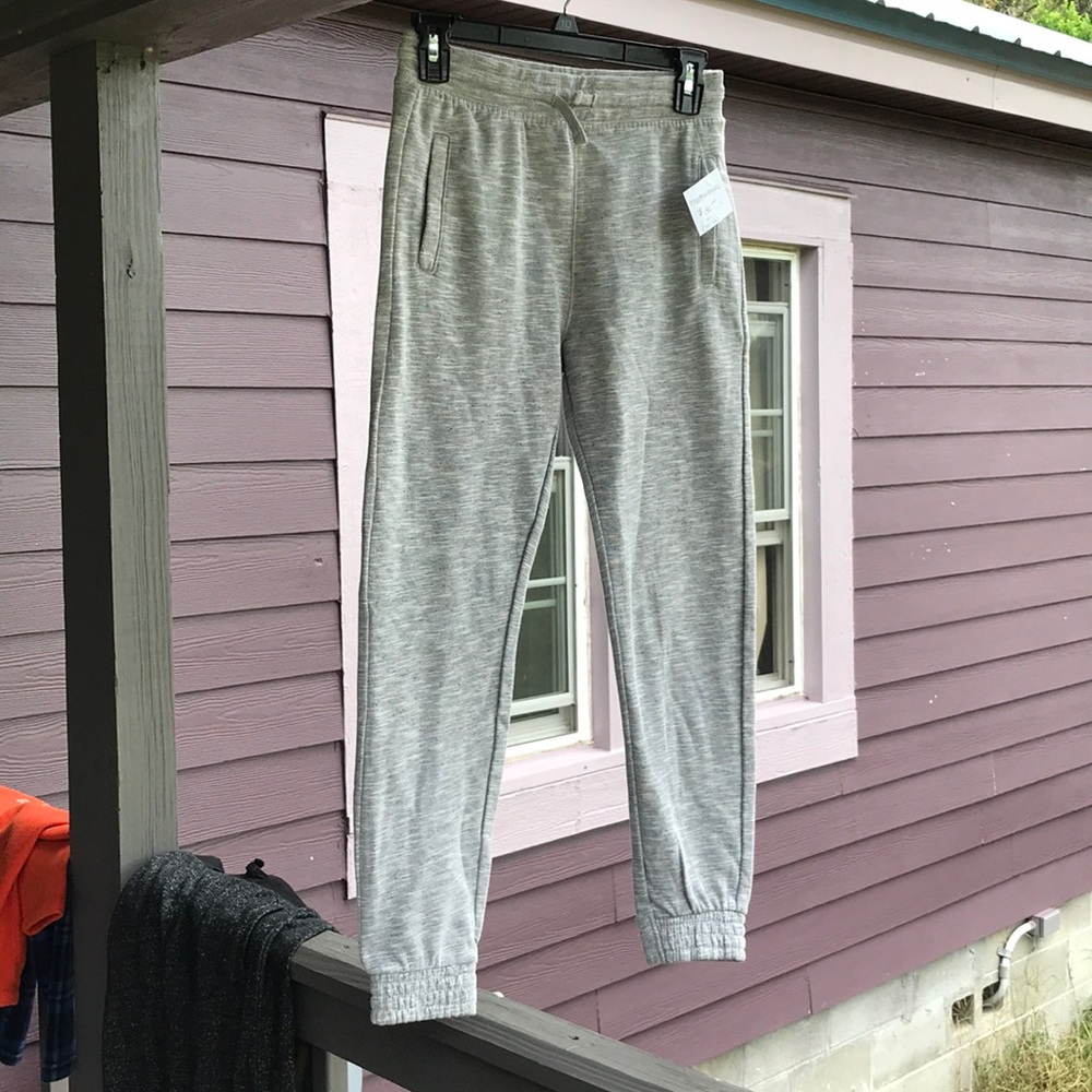 Size 10-12 Boy’s sweatpants Gray NWT BELK, INC
